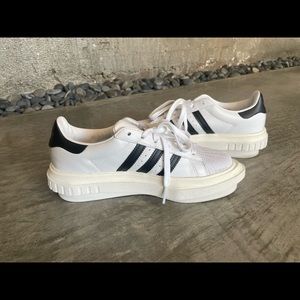 Ivy Park x Superstar Platform 'Cloud White' Sneakers